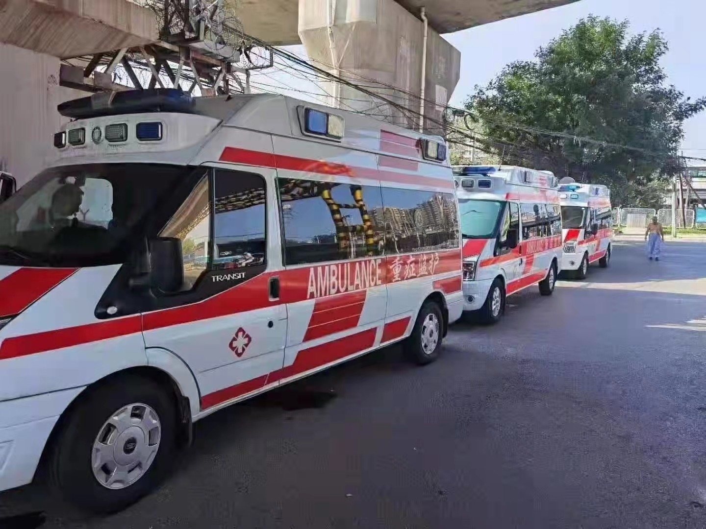 高密市救护车出租